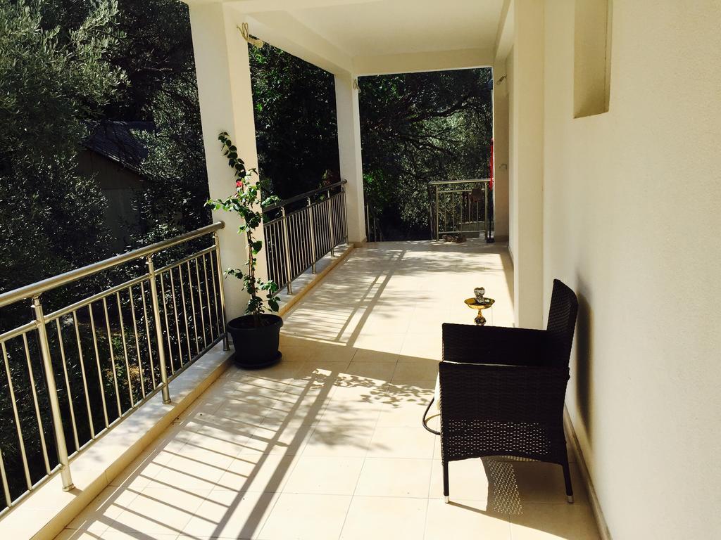 Apartment Superseaview Сутоморе Номер фото